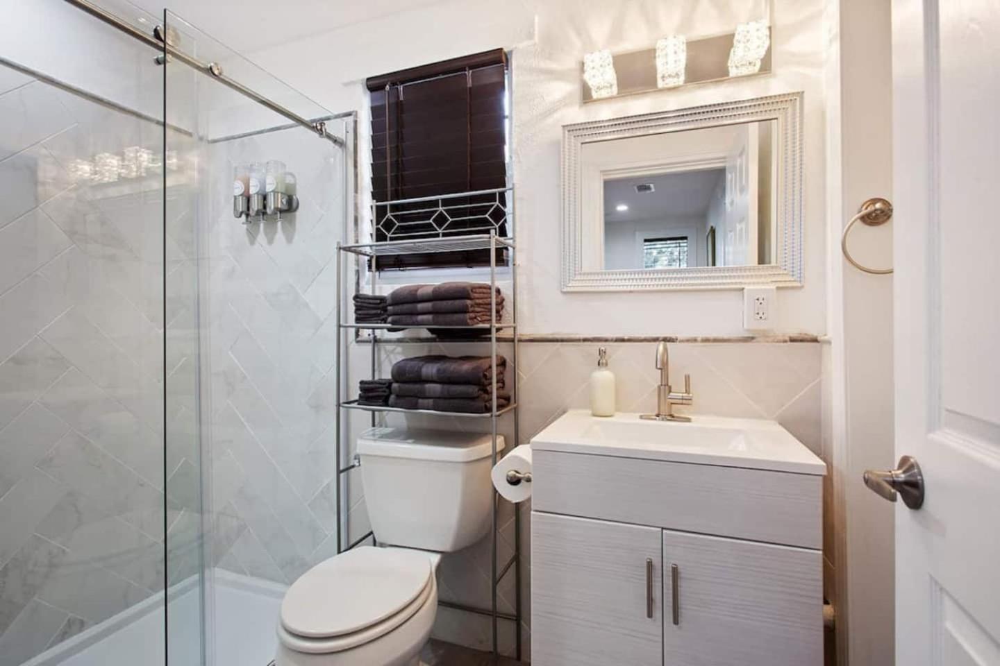 Charming French Quarter Hideaway With Private Patio * New Orleans