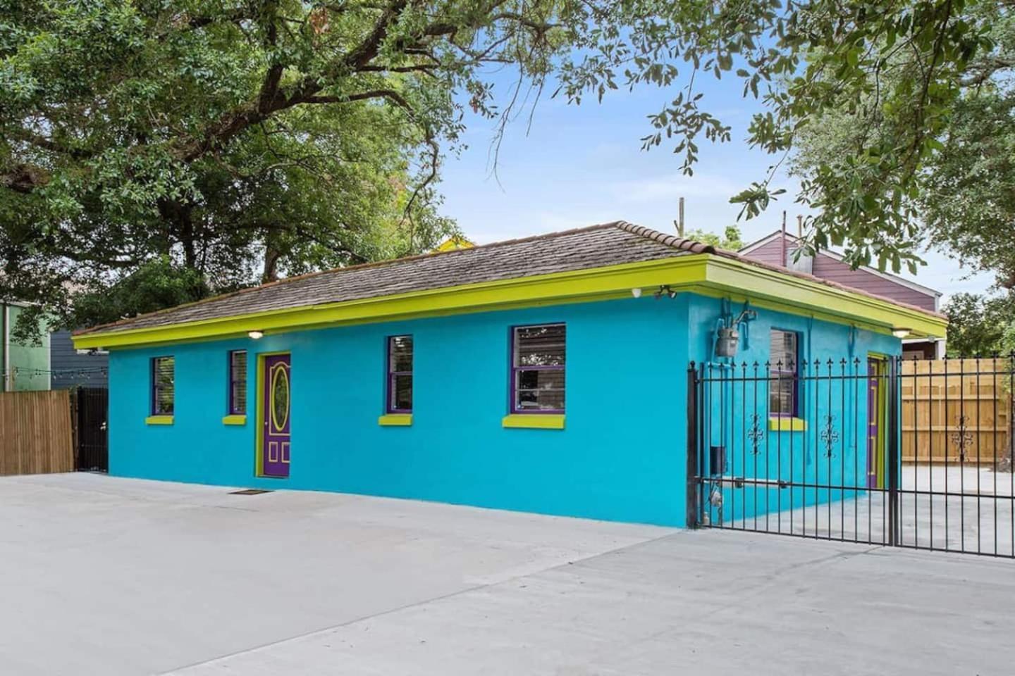 Charming French Quarter Hideaway With Private Patio * New Orleans